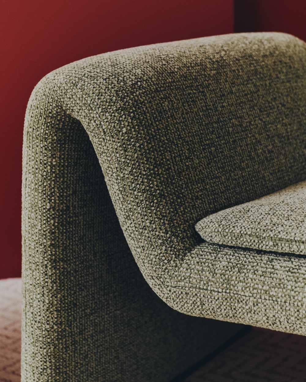 Fauteuil Melvia en chenille verte - view 4