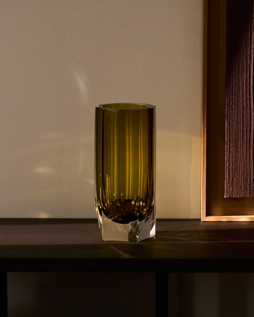 Vase en verre Uconi vert olive 26 cm - view 2
