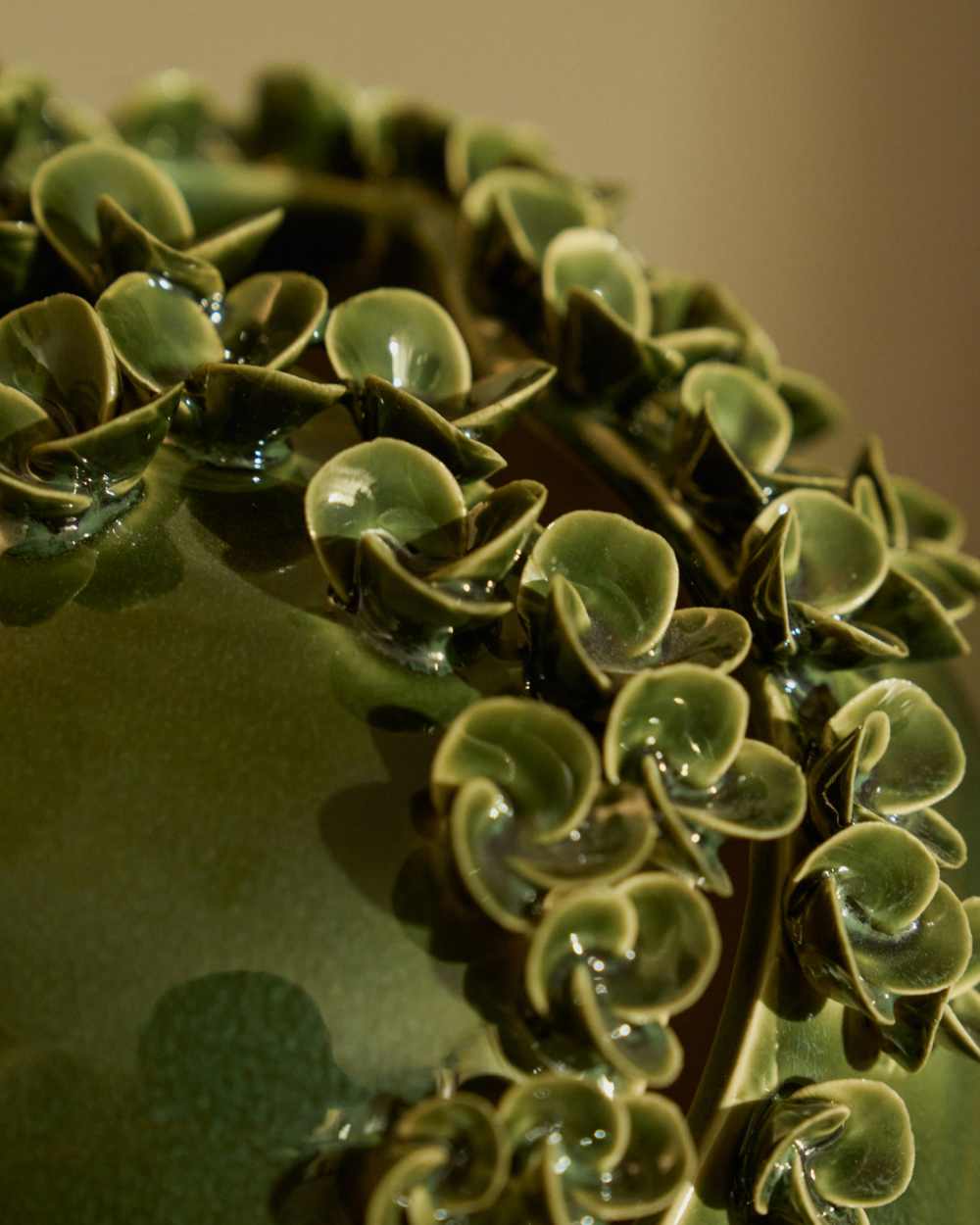 Vase Ederia en céramique vert olive 33 cm - view 4