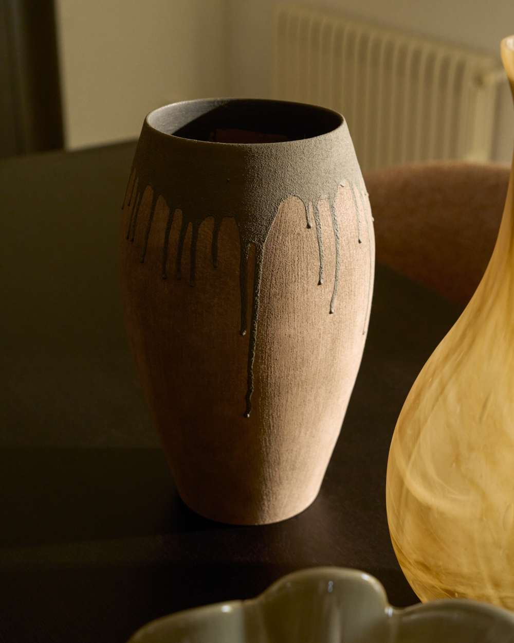 Vase Emiro en céramique marron 34 cm - view 2