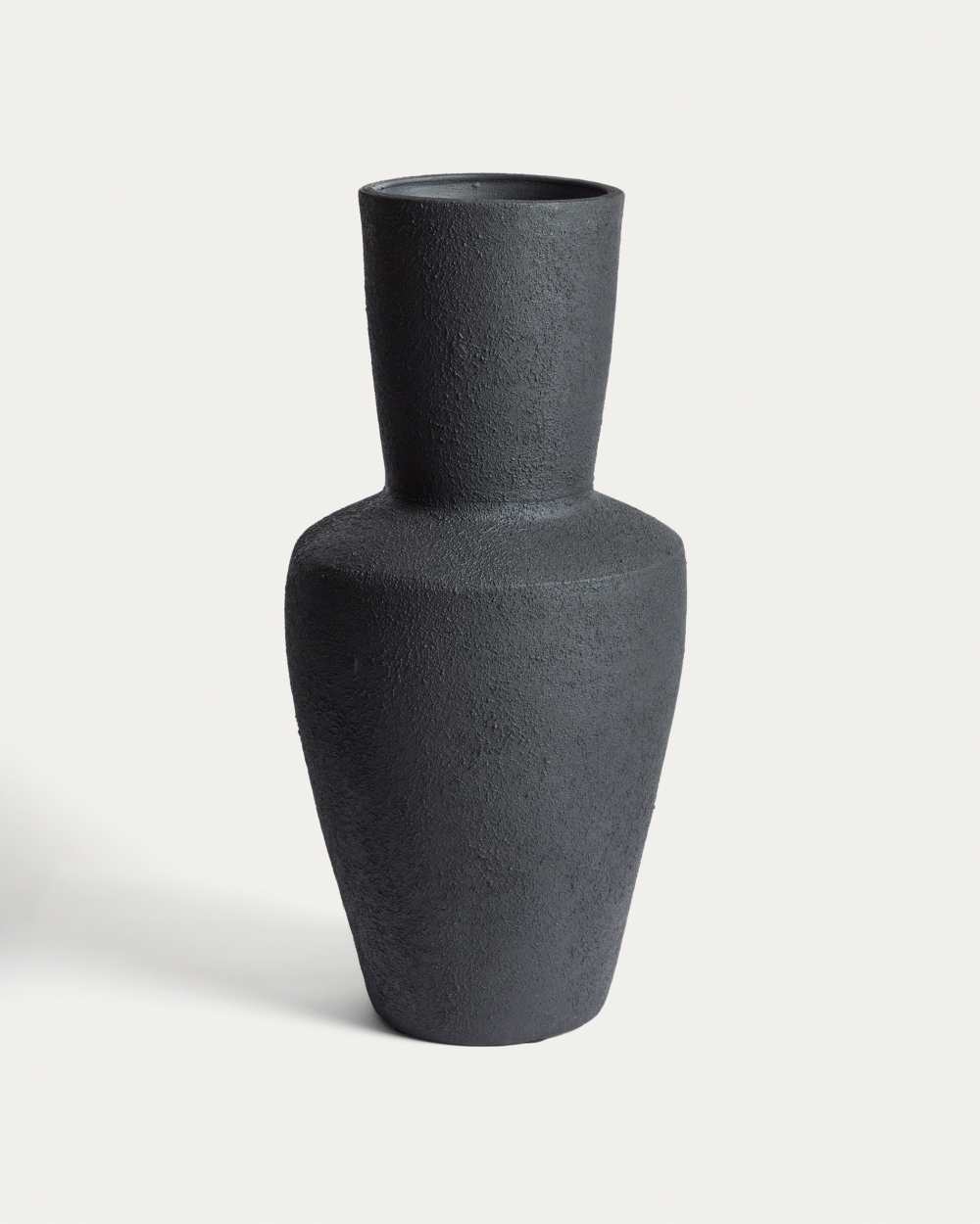 Vase Nerun en terre cuite noire 72 cm