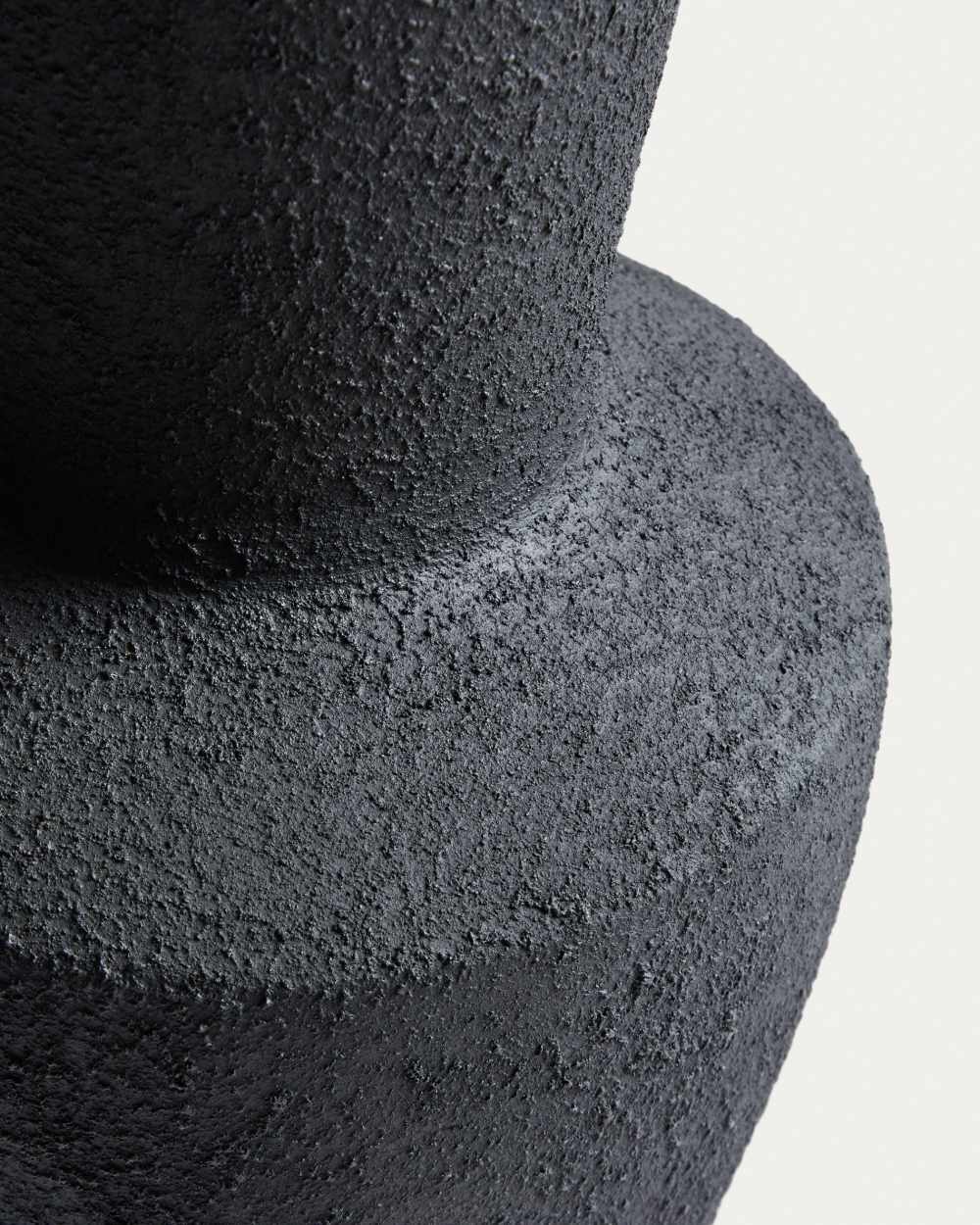 Vase Nerun en terre cuite noire 46 cm - view 3