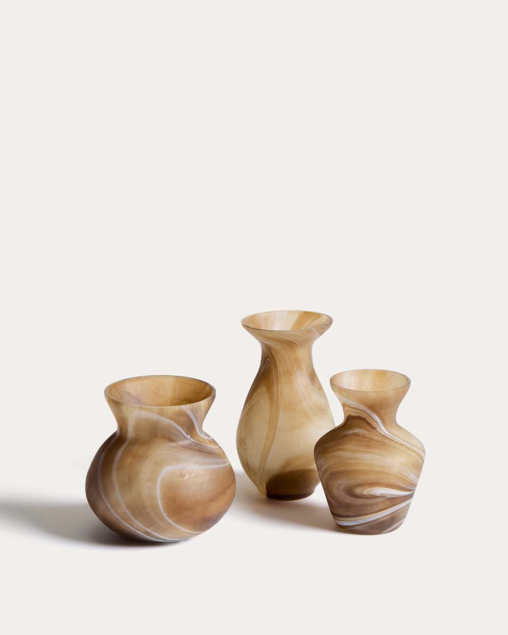 Ensemble Nerola de 3 vases en verre aux tons marron 10 cm / 9,5 cm / 12,5 cm
