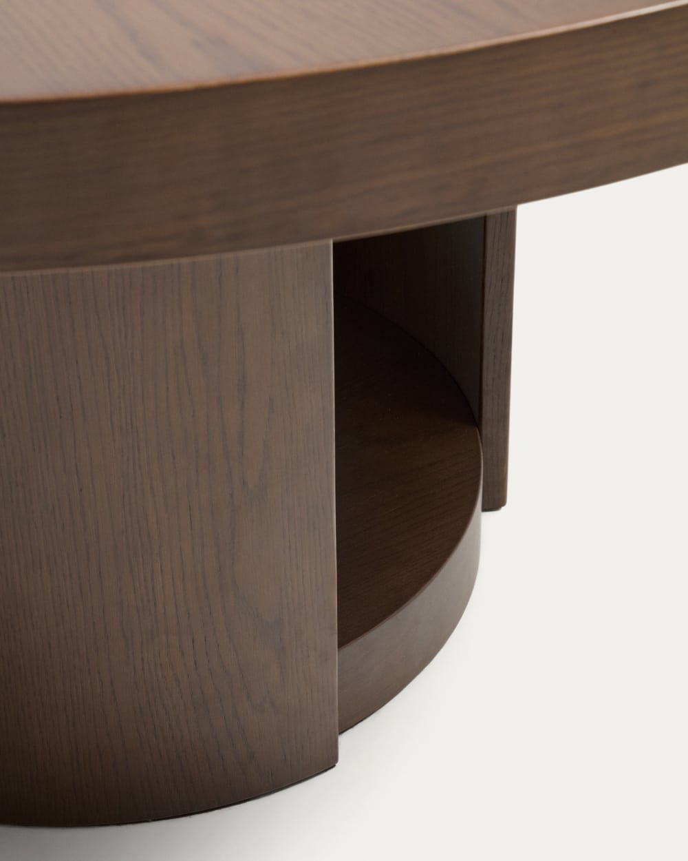 Table ronde extensible Artis en bois et placage de chêne avec finition ton noyer FSC 100 % 150 (200) x 80 cm - view 3