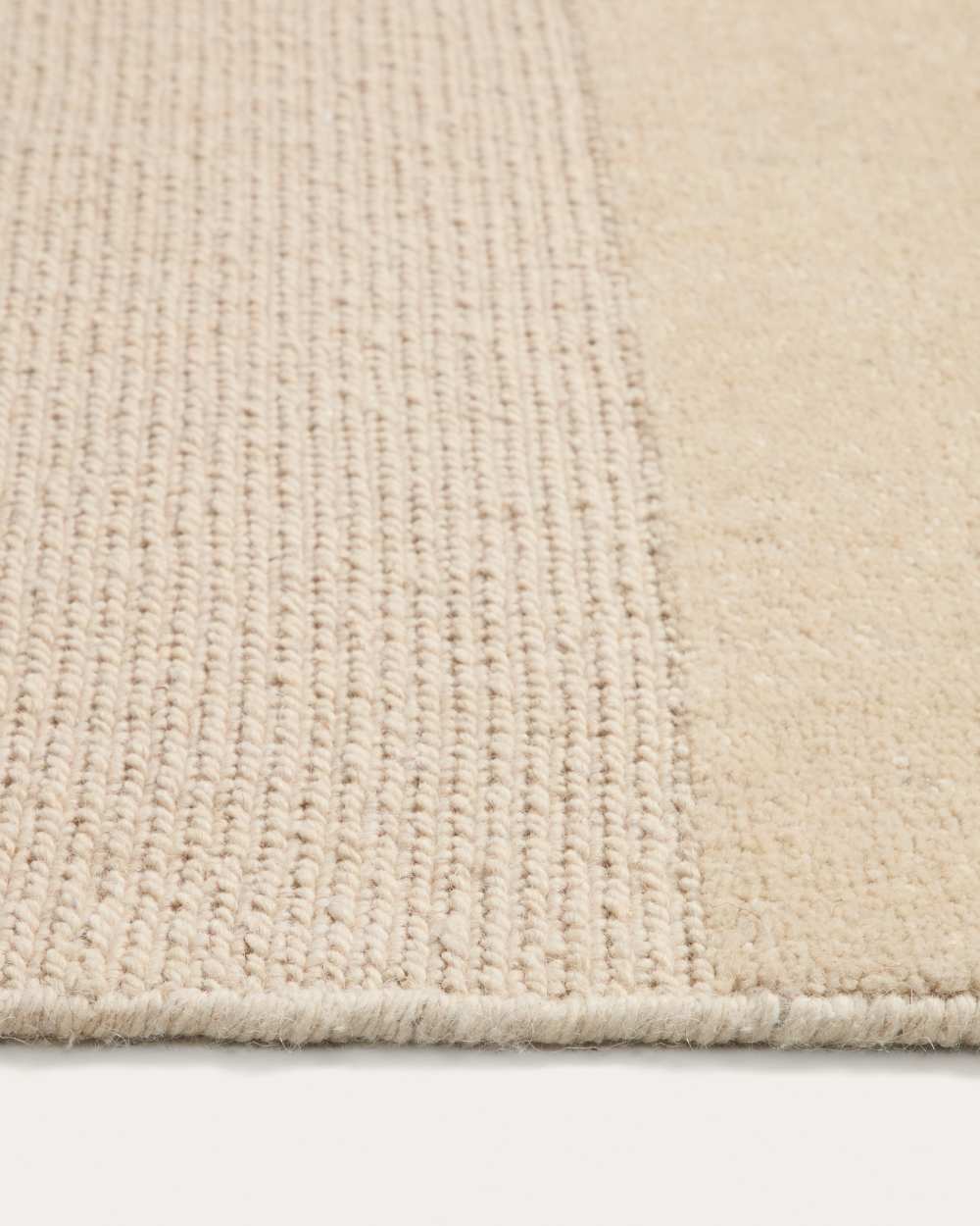 Tapis Esola en laine beige 200 x 300 cm - view 5